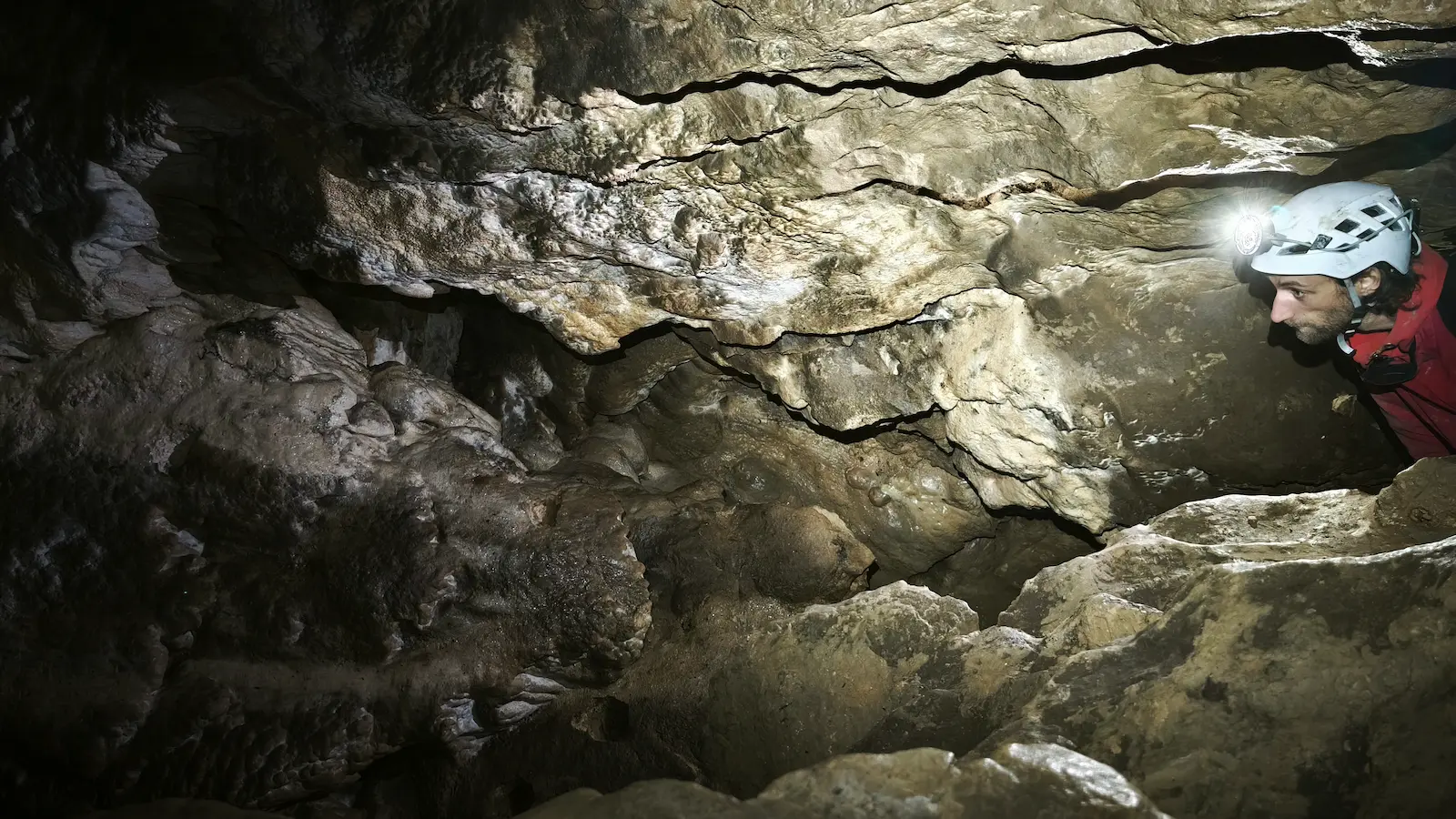 Caving in the Jura at Saint-Claude